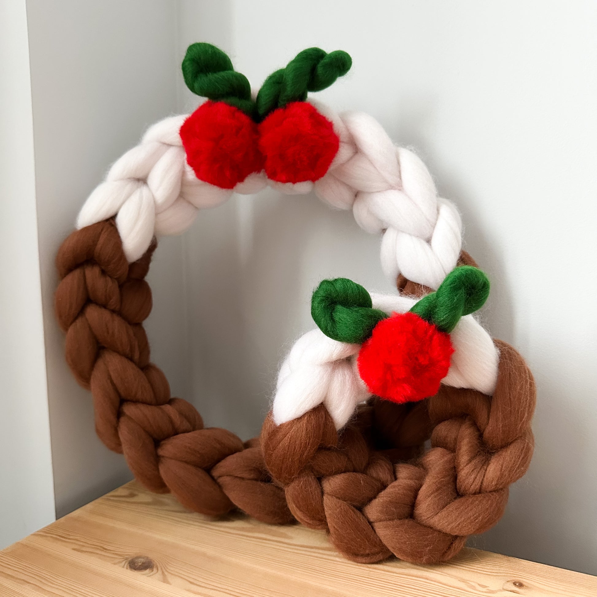 Christmas Pudding Wreath (Pre Order) - WatersHaus